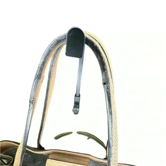 Gucci Vintage Medium Floral Camvas Pink/Beige Leather Tote Bag. - Picture 6 of 15